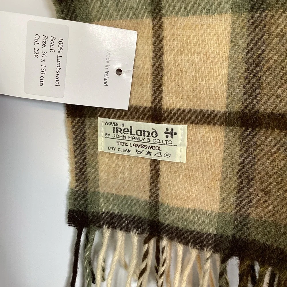🆕 Ireland by John Hanly Plaid 100% Lambswool Fringed Scarf